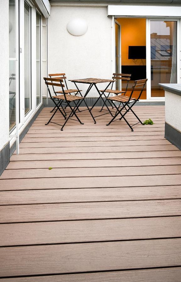 Modern Suite City Center Vienna Exterior photo