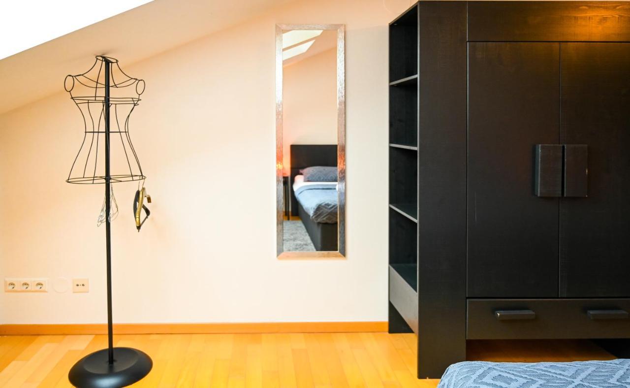 Modern Suite City Center Vienna Exterior photo